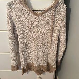 Nellie Mae sweater/hoodie
